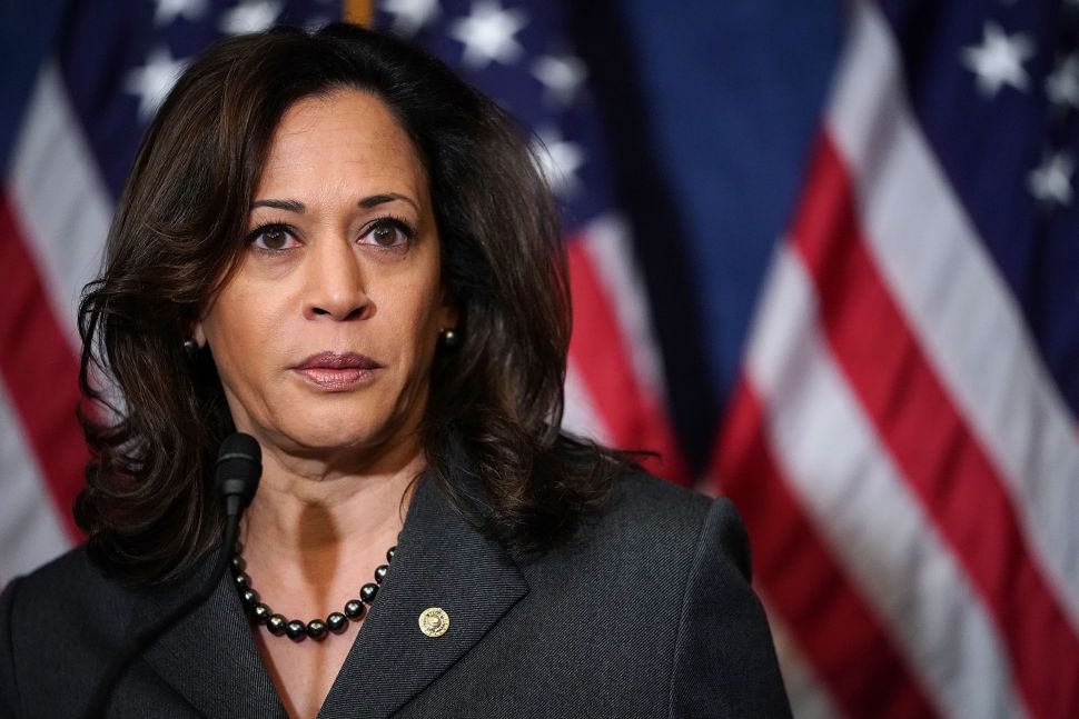 Headshot of Kamala Harris